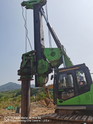 डीजल लो हेडरूम 20t पाइलिंग रिग 60m 200kNm रोटरी टॉर्क 30rpm