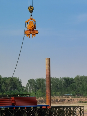 ढेर चालक लगाव 90kw 120kw 150kw इलेक्ट्रिक शीट ढेर विब्रो हथौड़ा
